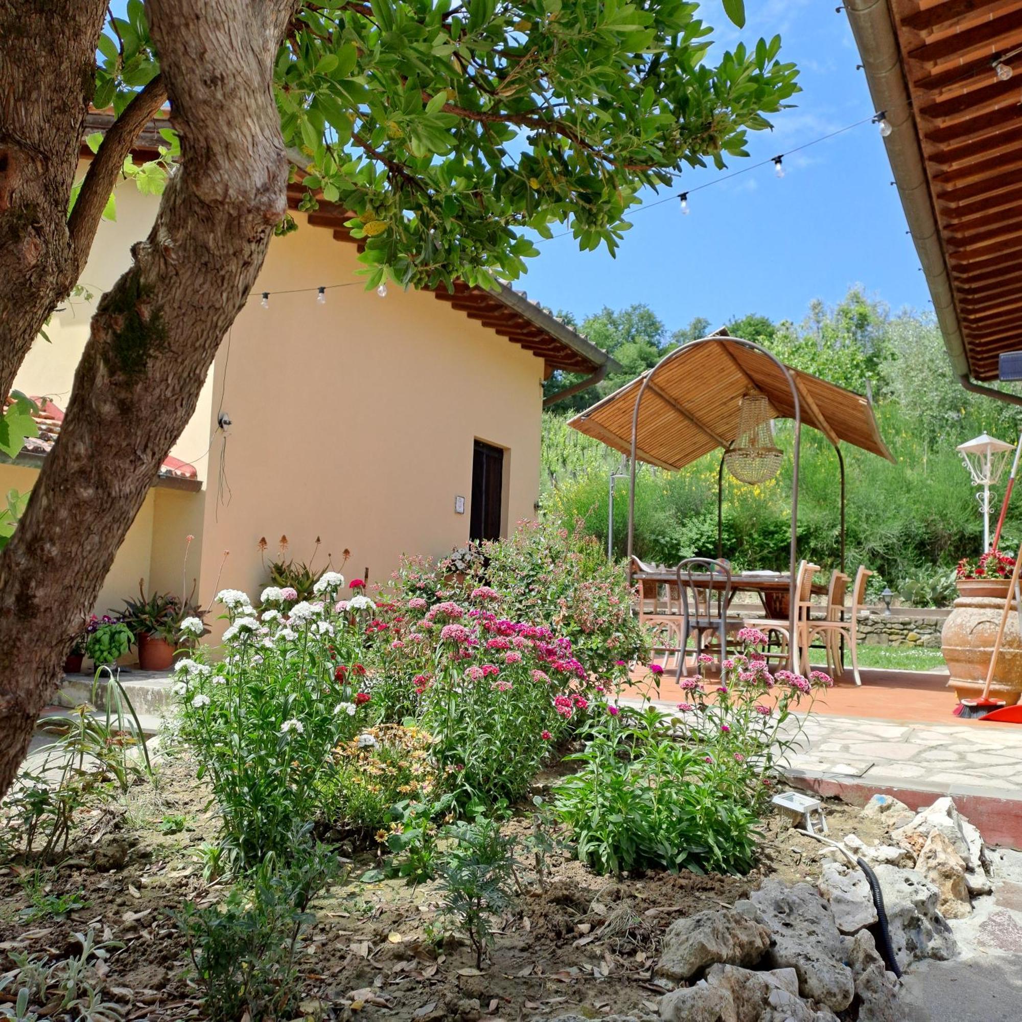 Guest House Torre Guelfa,Giaggiolaia Via San Martino Altoreggi 20 菲利内瓦尔达诺 外观 照片