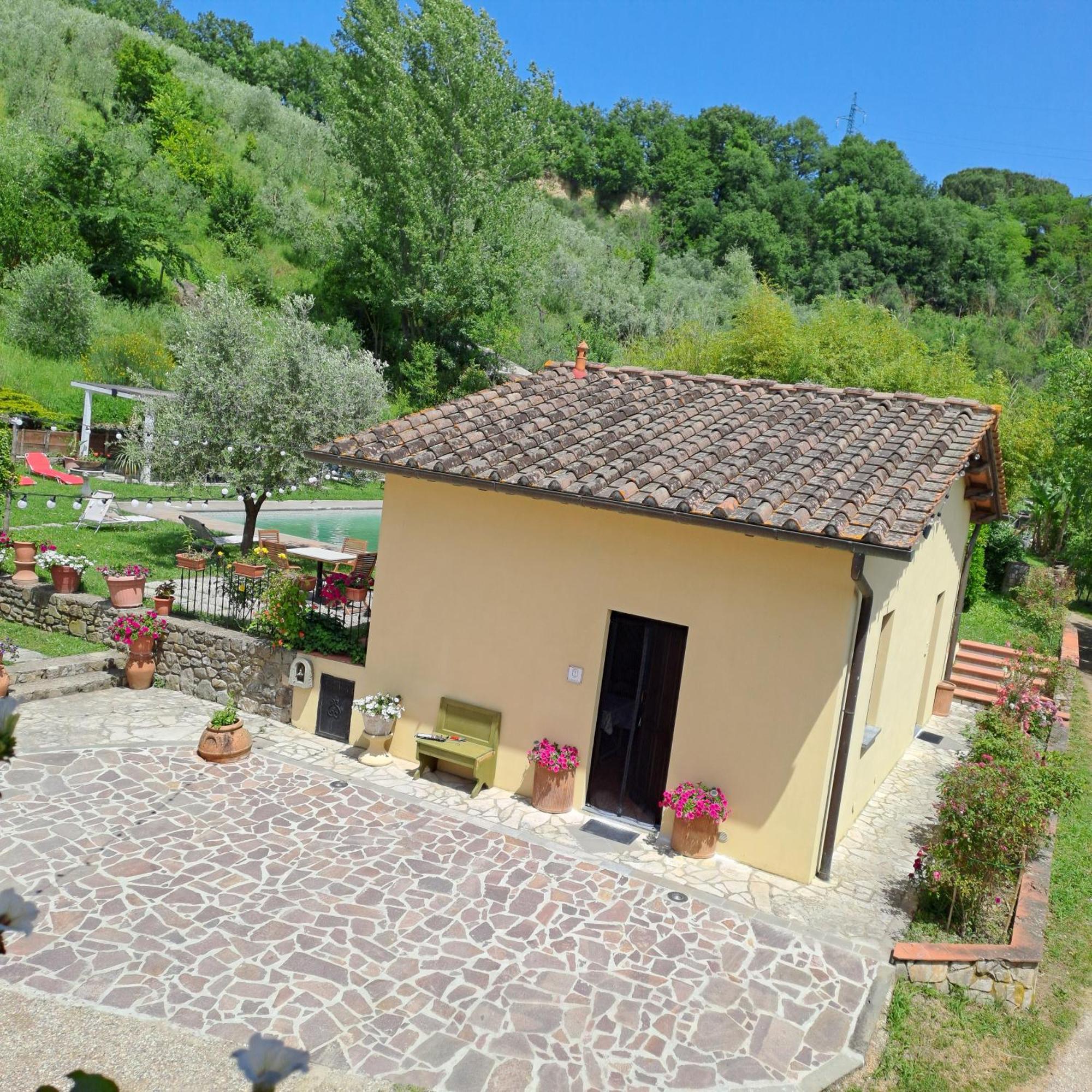 Guest House Torre Guelfa,Giaggiolaia Via San Martino Altoreggi 20 菲利内瓦尔达诺 外观 照片